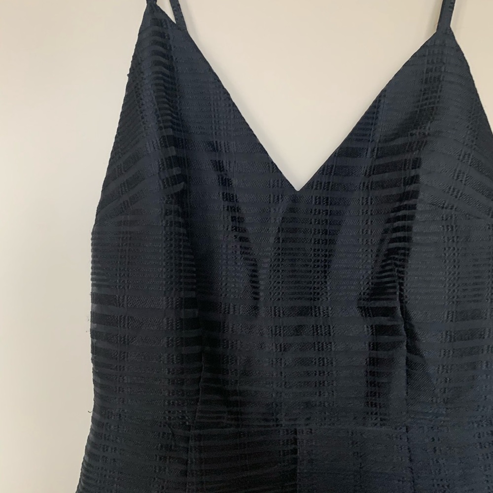 Romper - Picture 2 of 4